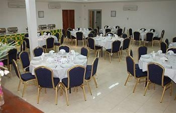 Hotel Terminus3