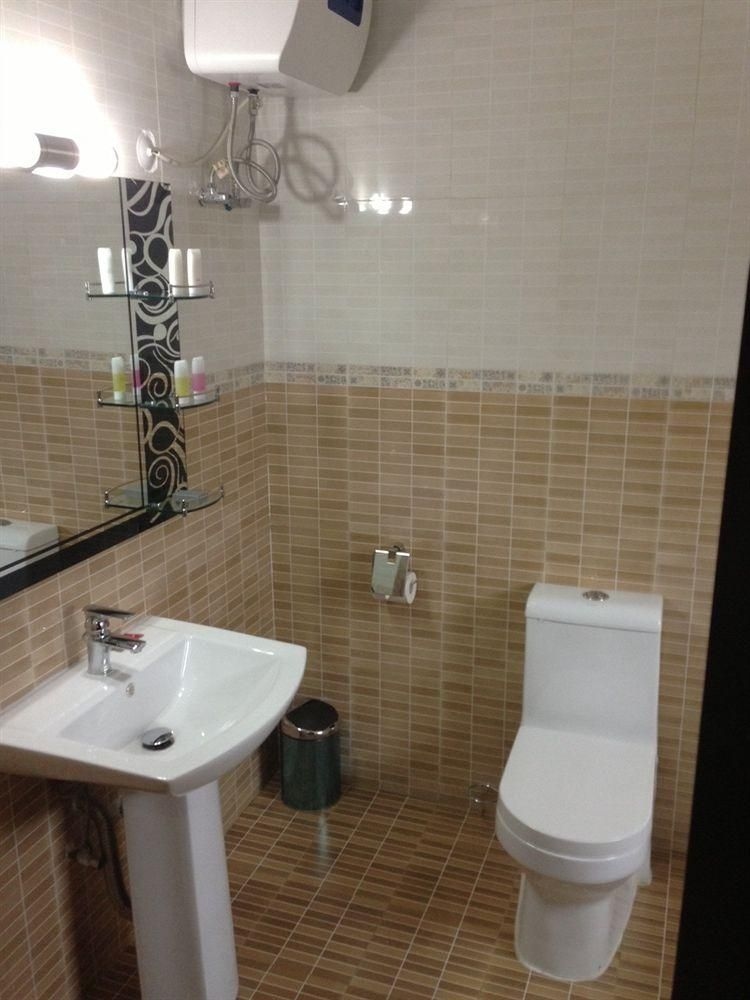 GrandBee Suites0