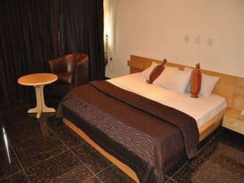 Solitude Hotel Yaba Solitude Hotel Yaba