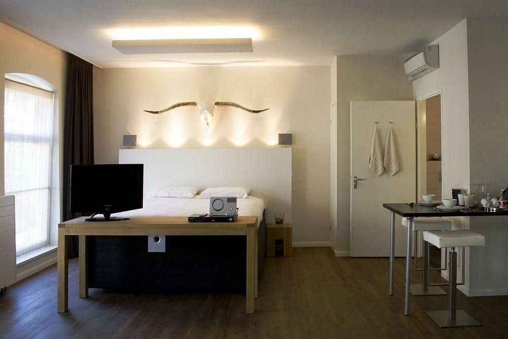 A Small Hotel A Small Hotel