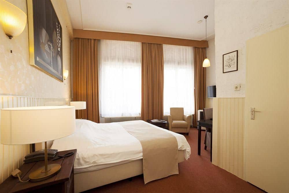 HOTEL DORDRECHT HOTEL DORDRECHT