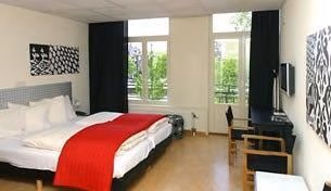 The Bridge Hotel0