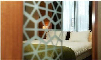 Grand Hotel Downtown1