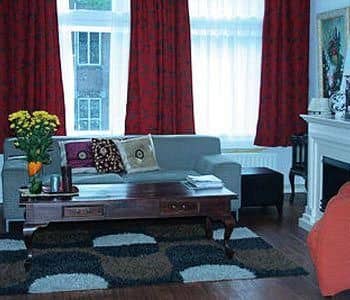 Bayan Bed & Breakfast Bayan Bed & Breakfast