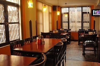 Hotel Excelsior1