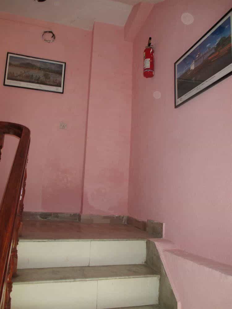Budget Hotel Multiplex Budget Hotel Multiplex