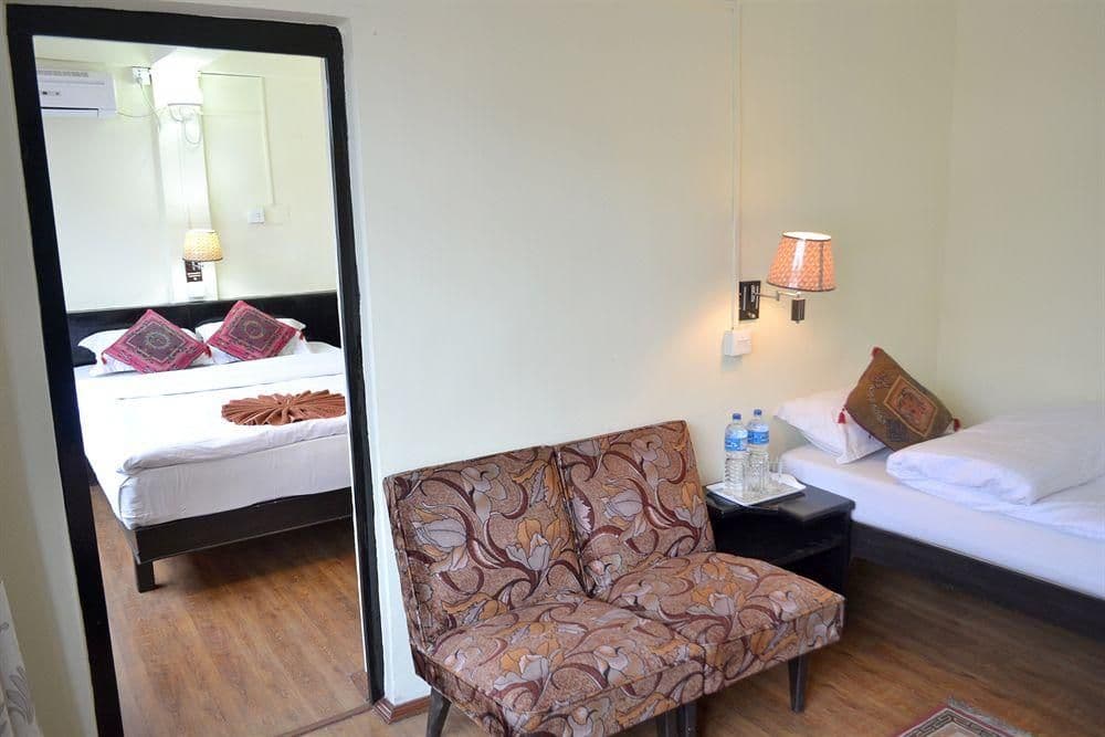 Pariwar B&B Pariwar B&B