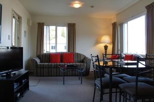 Milano Motor Lodge2