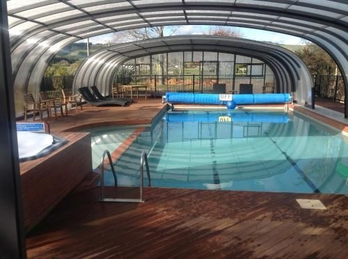 ออล ซีซันส์ ฮอลิเดย์ พาร์ค (All Seasons Holiday Park Hotel)3