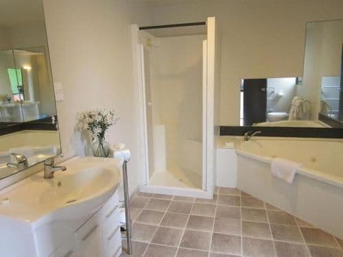 Family Studio with Private Spa Bath