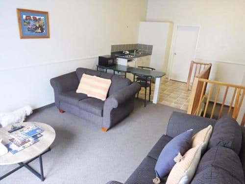 Two-Bedroom Apartment with Private Spa Bath