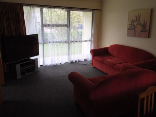Airport Lodge Motel4