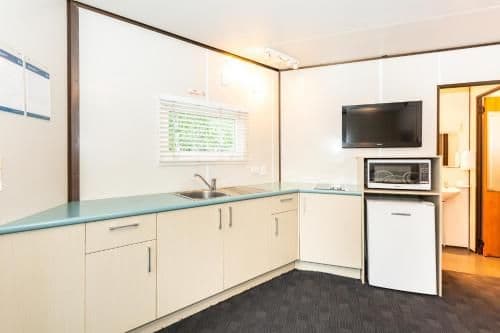 Two-Bedroom Apartment - Kozy Kiwi