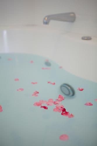 King Studio with Spa Bath