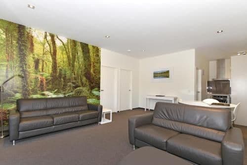 Deluxe Two-Bedroom Apartment (4 Adults)