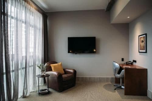 Left Wing Spa Suite