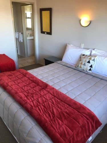 Two-Bedroom Suite with Lake View