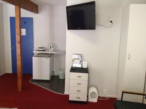 Carrington Motel2