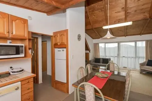 Executive Three-Bedroom Apartment
