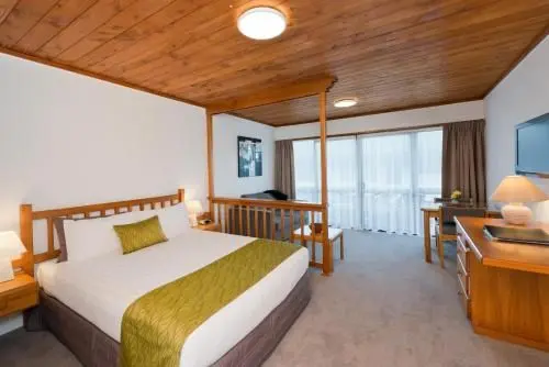 Executive Three-Bedroom Apartment
