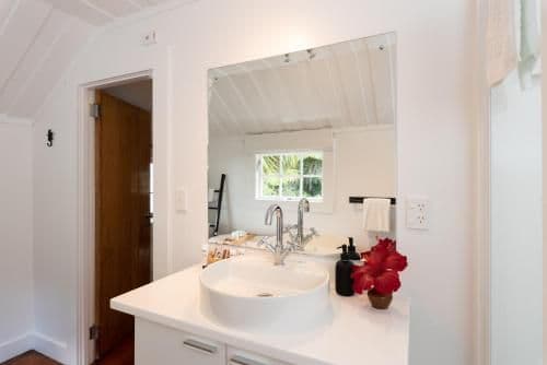 One-Bedroom Suite with Sea View