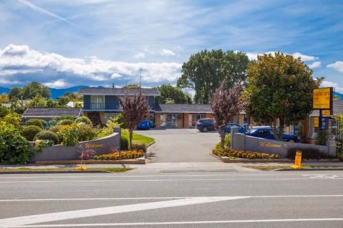 Middle Park Motel4