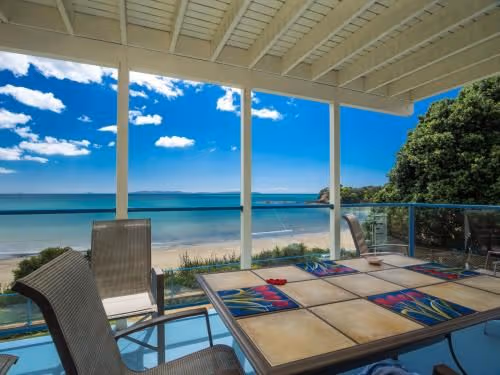 Six-Bedroom Apartment with Ocean View