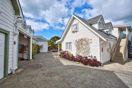 Warkworth Lodge2