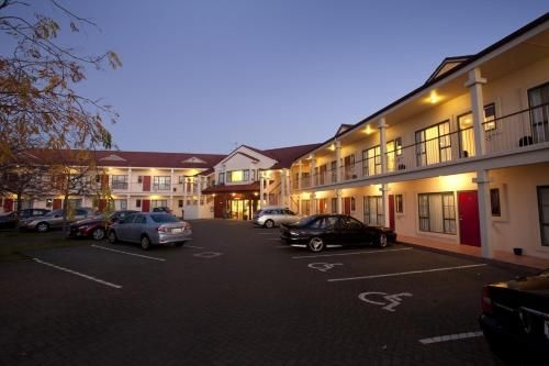 ออบิน คอร์ต สปา โมเต็ล (Aubyn Court Spa Motel)0