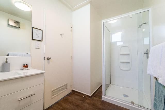 APARTMENT ONE BEDROOM