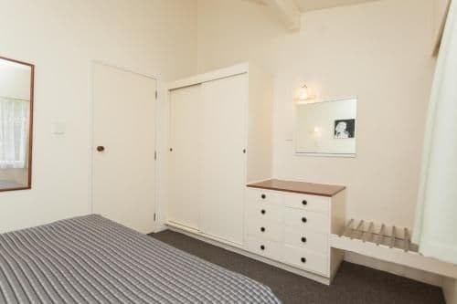Premier One-Bedroom Apartment
