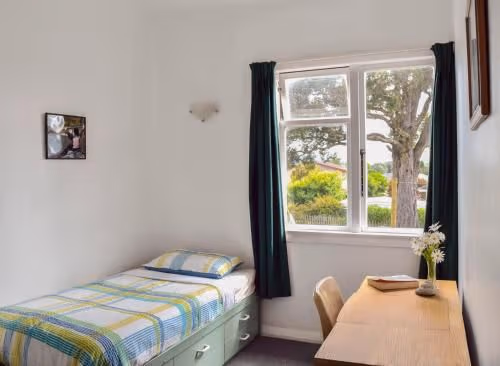 Single Room with Shared Bathroom