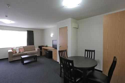 Homestead Villa Motel2