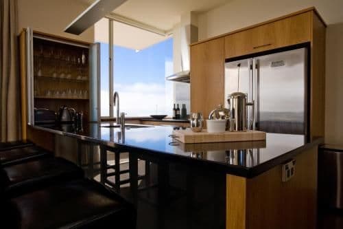Two-Bedroom Penthouse with Sea View