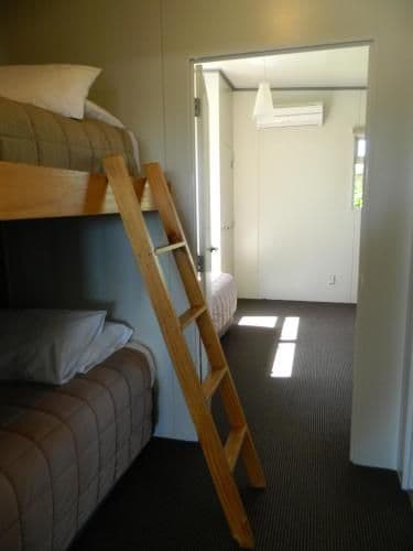 Deluxe Lodge