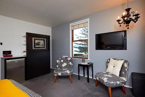 Historic Waterfront Room