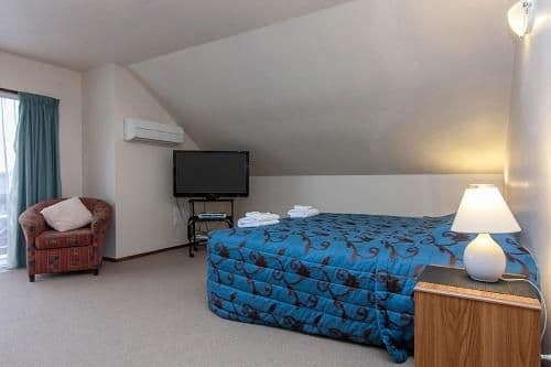 Studio with Separate Bedroom