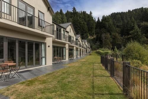 Three-Bedroom Villa with Alpine View