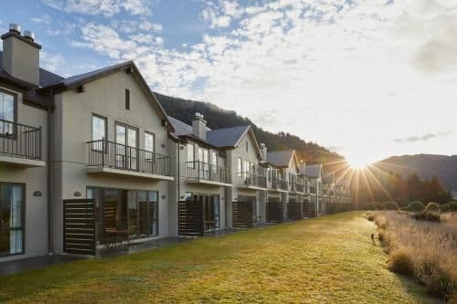 Three-Bedroom Villa with Lake View