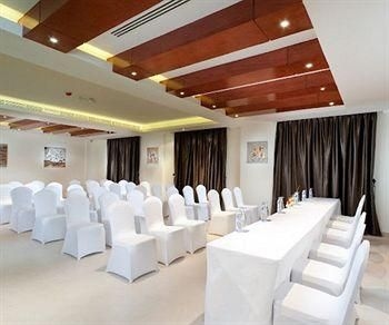 Eastin Residences Muscat3