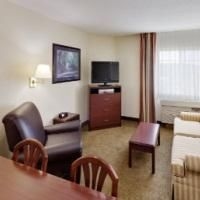 Hawthorn Suites Hartfordmeriden1