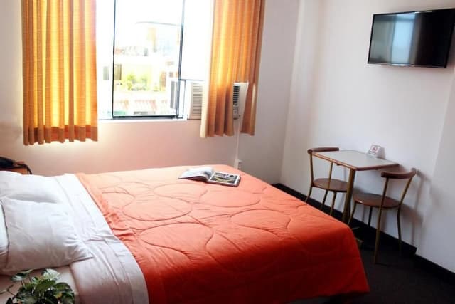 JUNIOR SUITE ONE BED