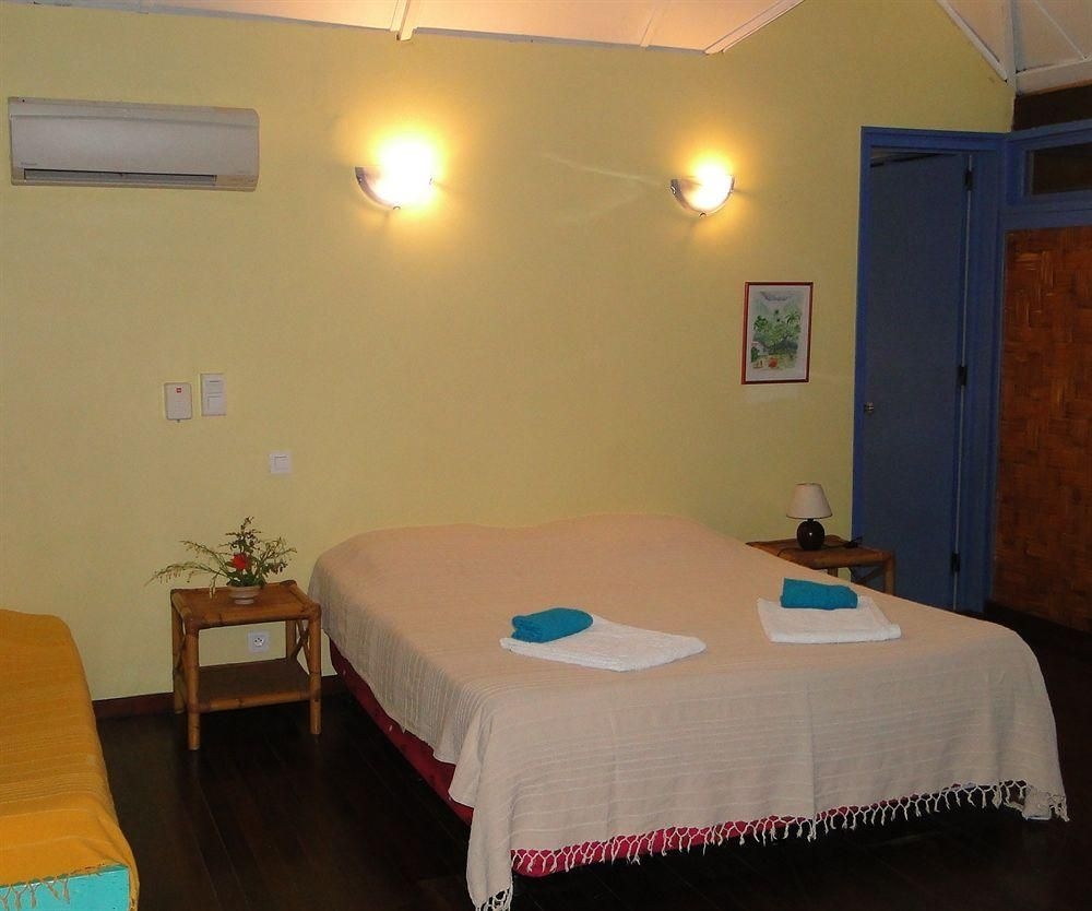 Linareva Moorea Beach Resort2