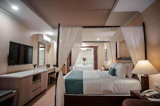 DOUBLE GRAND DELUXE