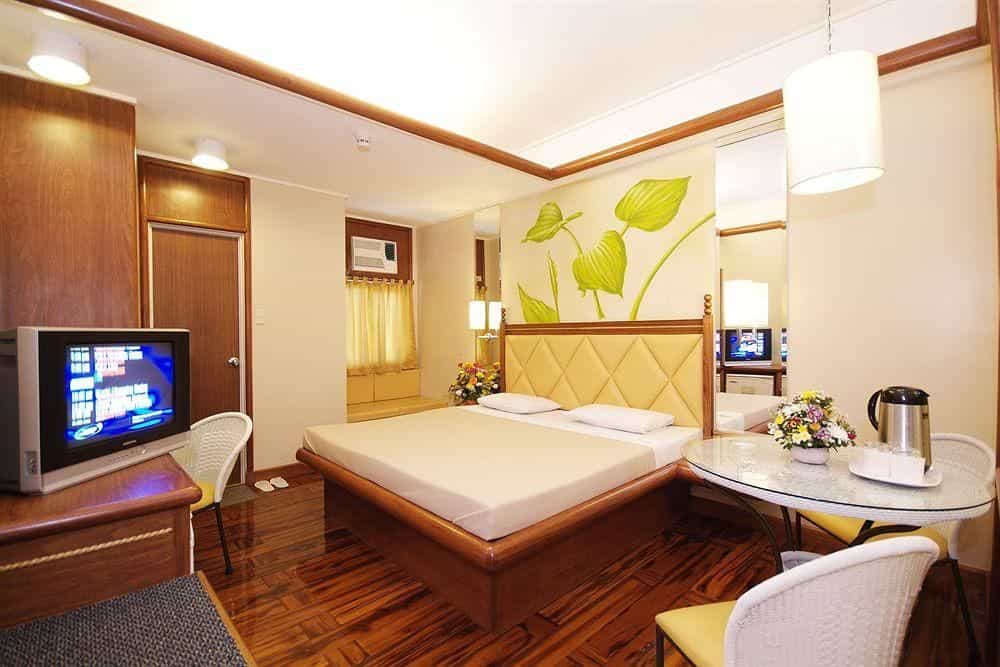 Kabayan Hotel