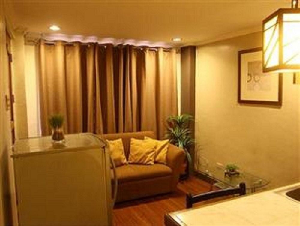 Metro Room Budget Hotel2