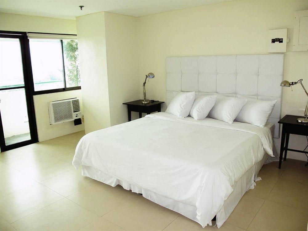 NTT Hotel Makati NTT Hotel Makati