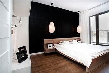 Apartinfo Waterlane Apartments1