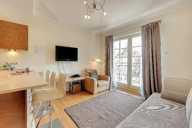 APARTMENT ONE BEDROOM