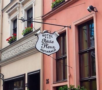 Hotel Petite Fleur3